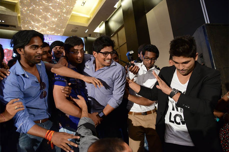 Race-Gurram-Movie-Audio-Launch